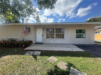 22687 SW 65th Cir, Boca Raton, FL 33428
