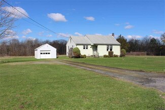 2631 Phillips Rd, Castleton On Hudson, NY 12033