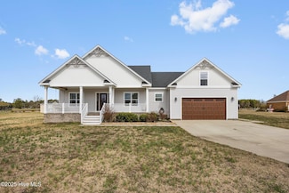129 Solo Ln, Knotts Island, NC 27950
