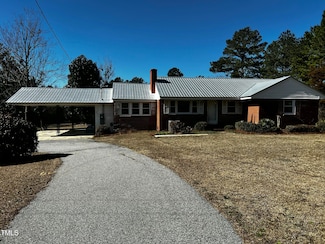 323 Hoover Rd, White Oak, NC 28399