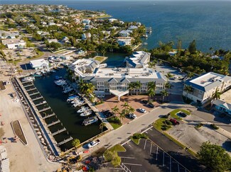 5325 Marina Dr Unit 421, Holmes Beach, FL 34217