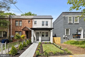 1640 V St SE, Washington, DC 20020