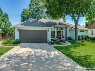 326 Chaparral Creek Dr, Boerne, TX 78006