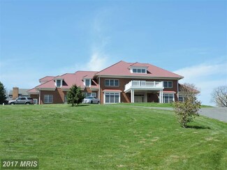 7171 Meadowbrooke Dr, Frederick, MD 21702