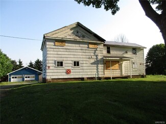 11808 Harrison Rd, Medina, NY 14103