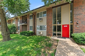 9003 Villaridge Ct Unit A, Saint Louis, MO 63123
