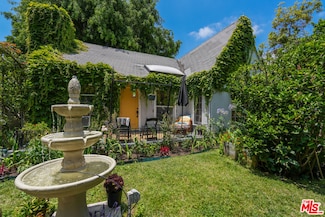 523 S Coronado St, Los Angeles, CA 90057