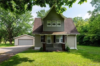11740 Schram St, Grand Blanc, MI 48439