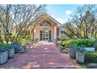6665 W Burnside St Unit 414, Portland, OR 97210
