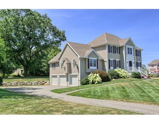 18 Mitchell Barrett Ln, Haverhill, MA 01835