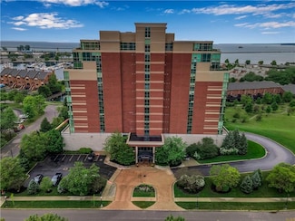 132 Lakefront Blvd Unit 104, Buffalo, NY 14202