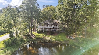 1 Woodbridge Cir, Evans, GA 30809