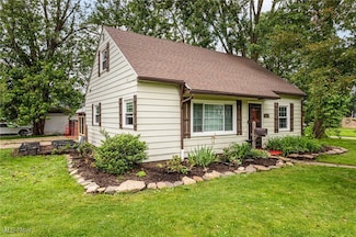 1558 9th St, Cuyahoga Falls, OH 44221