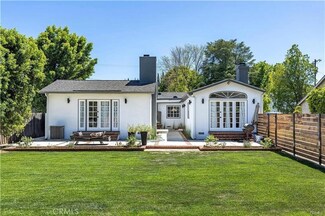 22853 Dolorosa St, Woodland Hills, CA 91367