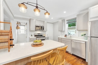 543 Hyde Park Ave Unit 1, Roslindale, MA 02131