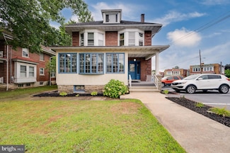 2732 Kutztown Rd, Reading, PA 19605