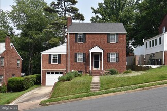1067 N Montana St, Arlington, VA 22205