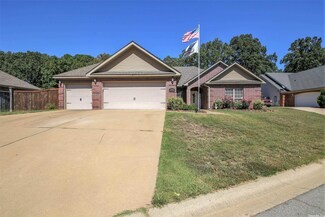 1047 Skyline Dr, Alexander, AR 72002
