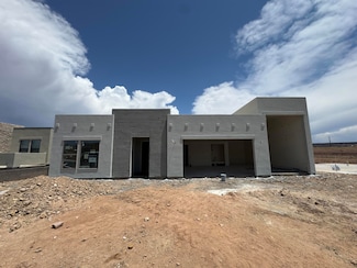 613 S Savio Dr, St. George, UT 84770