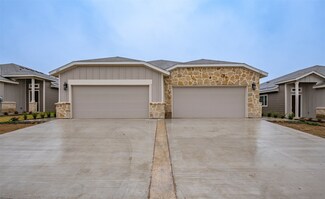 660 Wheatfield Dr, Venus, TX 76084