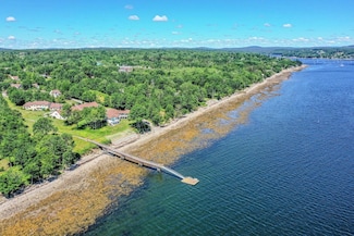 97 Dockside Ln Unit 8, Belfast, ME 04915
