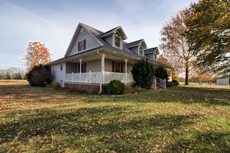 736 NW 30th Ln, Lamar, MO 64759