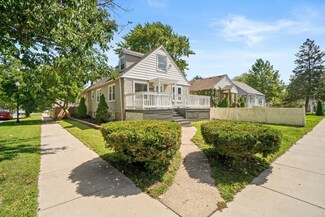 7531 Woodlawn Ave, Hammond, IN 46324