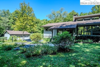 589 Tanglewood Cemetery Rd, Linville, NC 28646