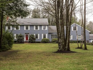 30 Stony Ridge Rd, Cumberland Foreside, ME 04110