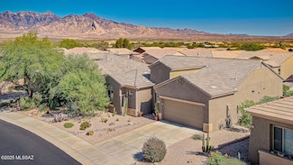 2499 W Bassett Peak Dr, Green Valley, AZ 85622