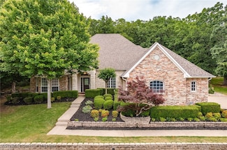 2912 Cliff Dr, Fort Smith, AR 72901