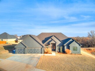 11813 NW 108 Place, Yukon, OK 73099