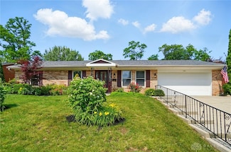 1161 Leaf Tree Ln, Vandalia, OH 45377