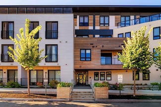 97 Elmwood St Unit 110, Cambridge, MA 02140