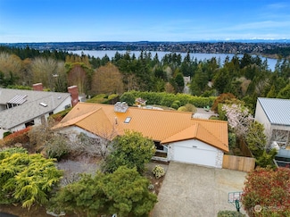 6409 82nd Ave SE, Mercer Island, WA 98040