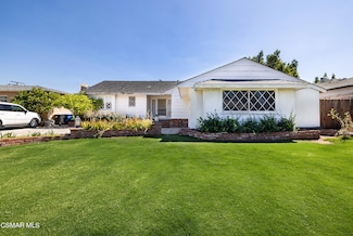 6534 Hanna Ave, Woodland Hills, CA 91303