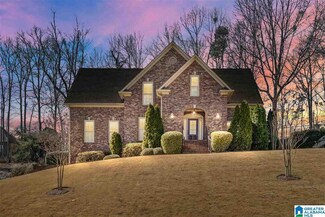 5049 Lake Crest Cir, Birmingham, AL 35226