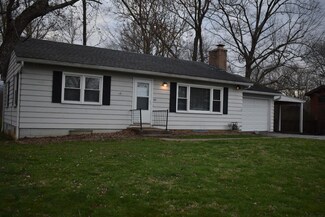 107 Woodlawn Ave, Aurora, IN 47001