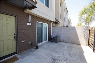 14059 Zirconia Ln Unit 2, Gardena, CA 90247