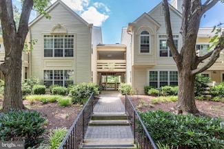 2224 Springwood Dr Unit 102A, Reston, VA 20191