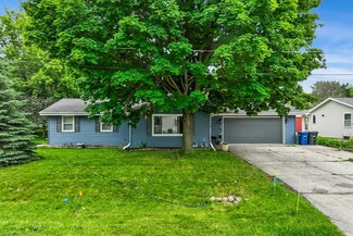1925 Beck St, Menasha, WI 54952