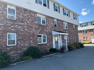 1040 Cove Rd Unit 4, New Bedford, MA 02744