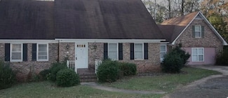 1903 Ridgewood Dr, West Point, GA 31833