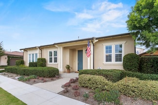 8 Platal St, Rancho Mission Viejo, CA 92694