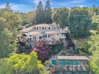 1737 Hecker Pass Rd, Gilroy, CA 95020