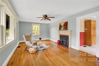 1748 2nd Ave NW, Hickory, NC 28601