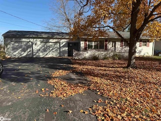 324 N Harrison St, Fremont, IA 52561