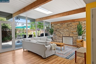 210 Patrick Dr, Pacheco, CA 94553