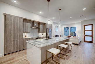5215 Texas St, Houston, TX 77011