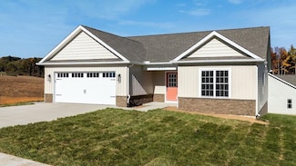 227 Langley Dr, Waynesboro, VA 22980